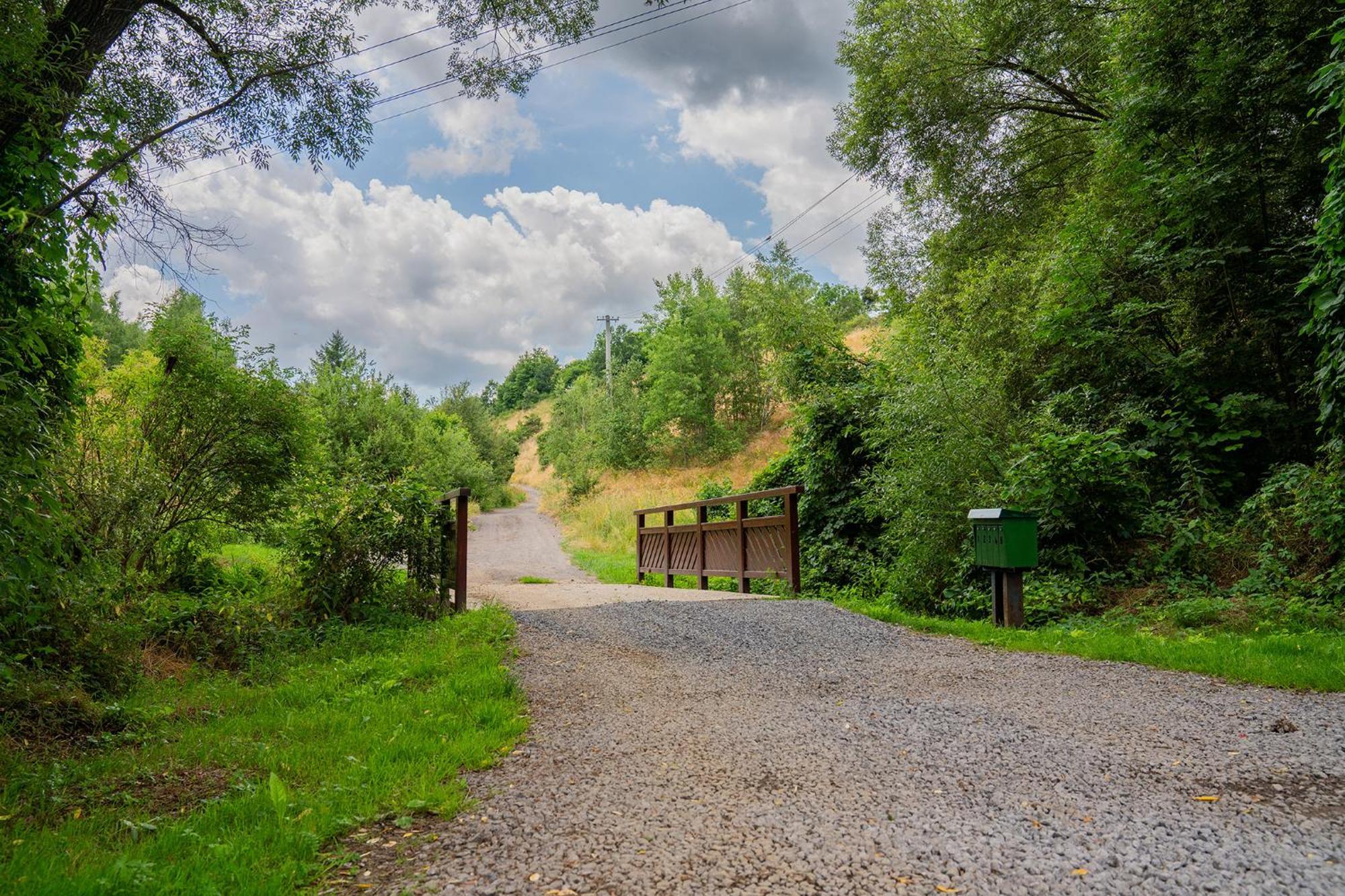 Chalupka Opal A Chalupa Achat Na Luke Lukahuta Chaletstiavnica Banska Stiavnica Na Samote - Samoobsluzny Pristup Cez Pin-Kod Nonstop Exteriér fotografie